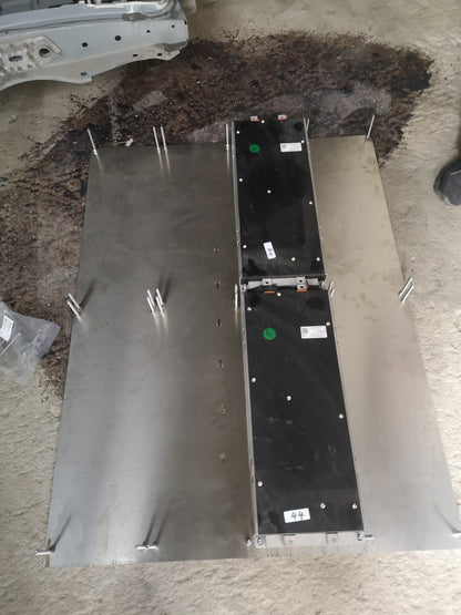 Tesla Battery LFP Full Packs Original for VW Beetle, Kombi, Land Rover and Land Cruiser Tax Free with Shipping